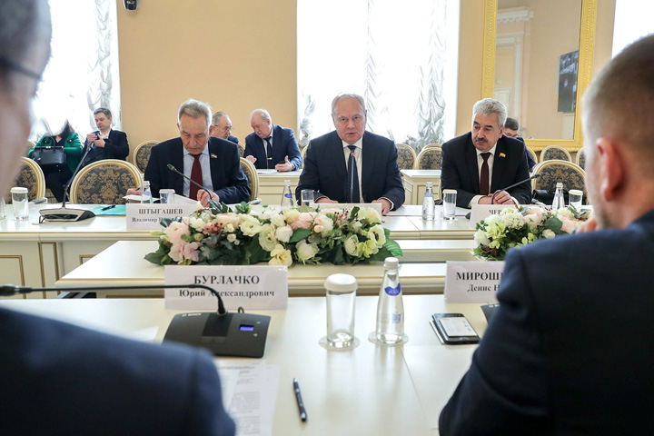 Владимир Штыгашев заседает в Совете законодателей РФ