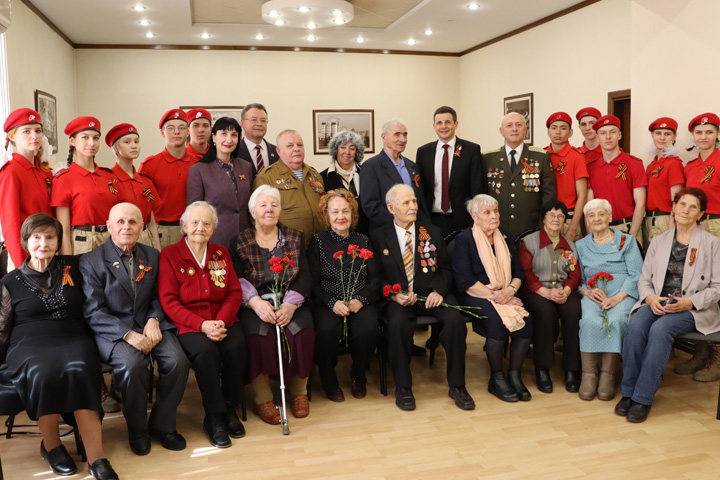 В Абакане чествуют ветеранов и участников Великой Отечественной войны