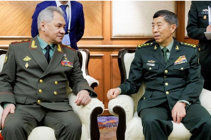 Мир без США: Китайский спецназ в Судане и российские двигатели в Китае