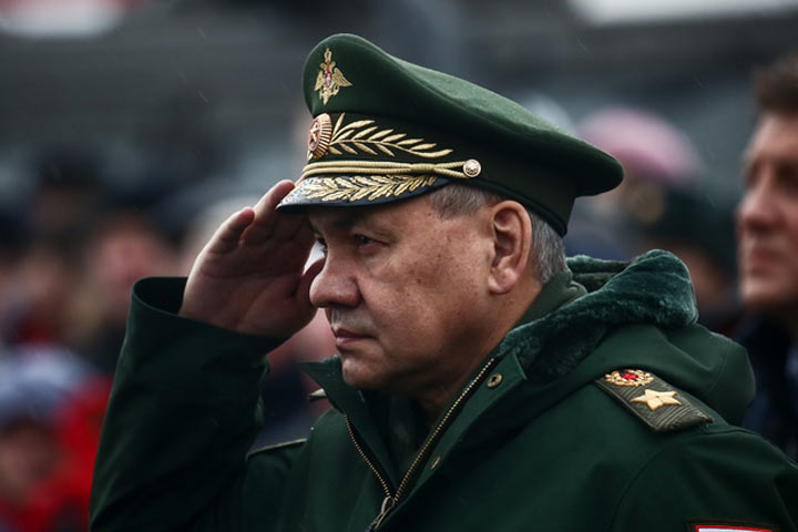Шойгу приказал российским солдатам уважать украинских военных