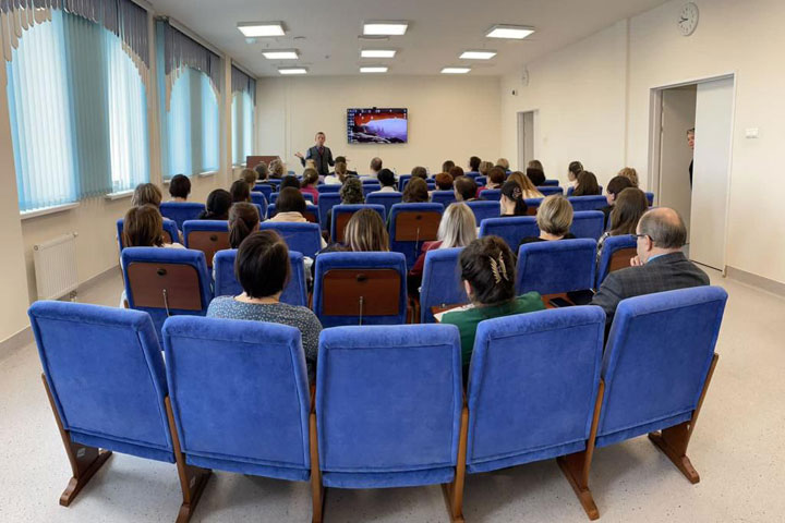 Для детских врачей Хакасии провели обучающую конференцию