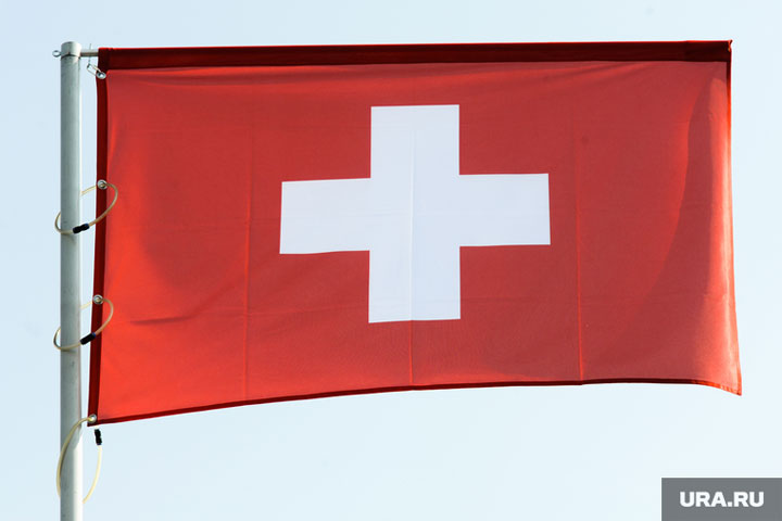 Швейцария ввела санкции против банков и депутатов РФ