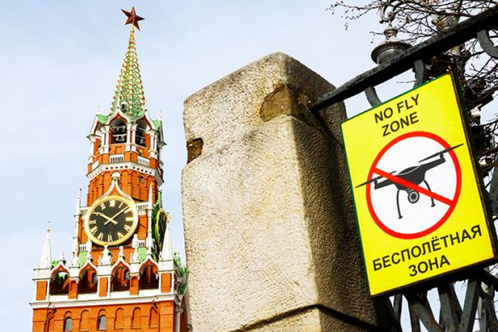 Дроны, упавшие ночью в Кремле, взорвали информационное пространство