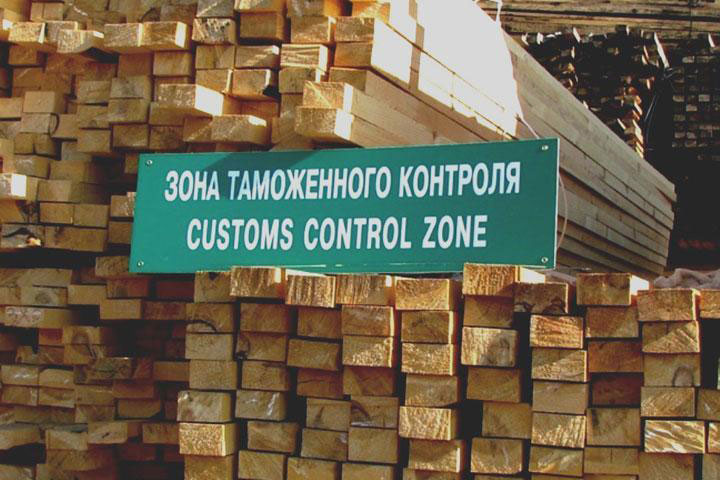 В Хакасии таможня возбудила 6 уголовных дел за контрабанду леса