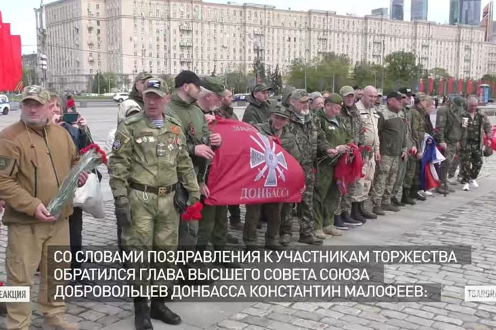 «Увидимся в Киеве, под русским флагом»: наши добровольцы идут напролом