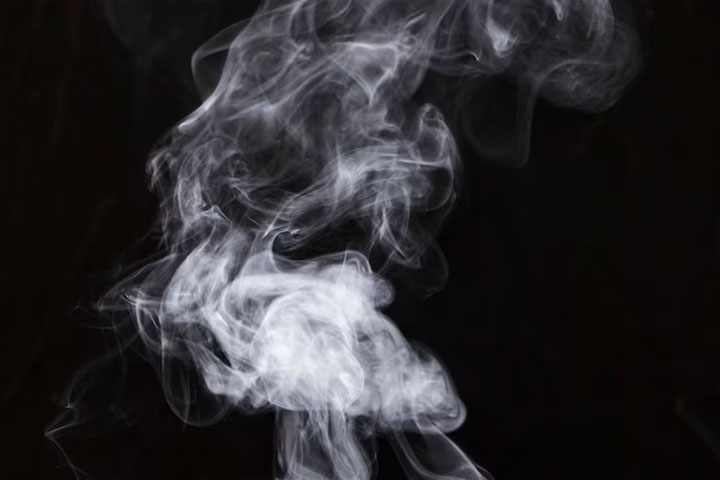 В Абакане увеличили штрафы за продажу сигарет и вейпов несовершеннолетним