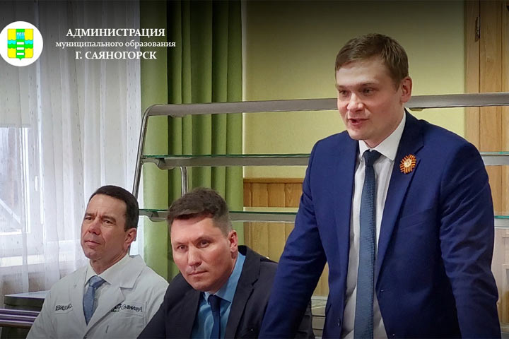 Зачем губернатор Коновалов ездил на «Саянмолоко» 