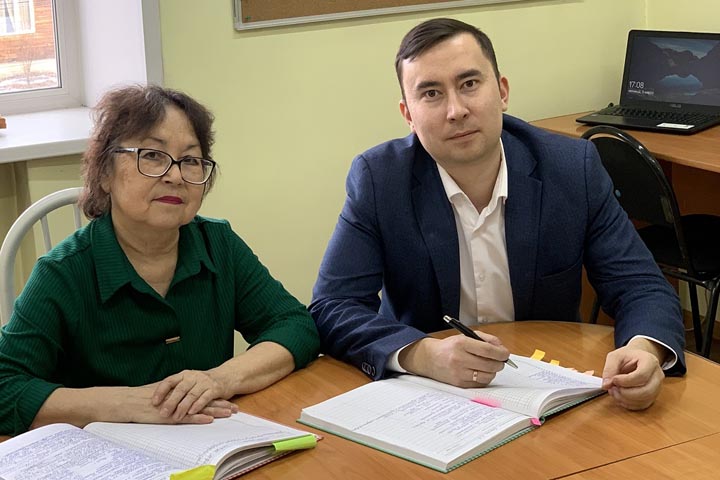 Алтайский район продолжает рассказывать о педагогах 
