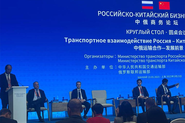 Глава соседней с Хакасией Тувы участвует в Российско-Китайском бизнес-форуме