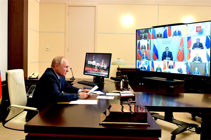 Приема у Путина ждут «красные» и «синие» губернаторы