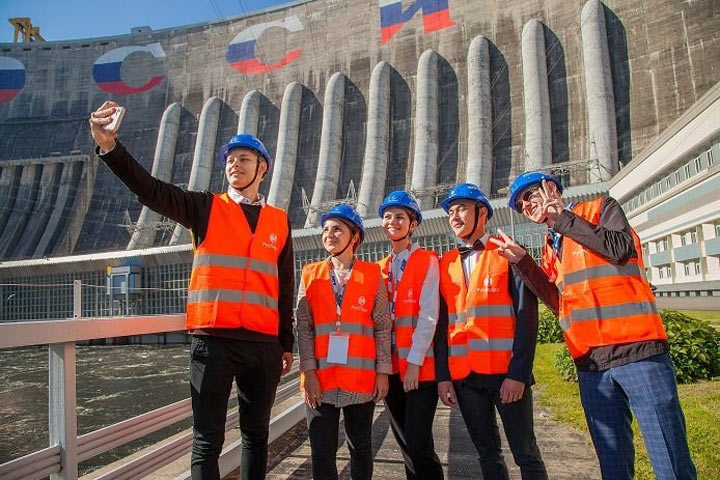 Экскурсии на Саяно-Шушенскую ГЭС в Хакасии: последние дни голосования 