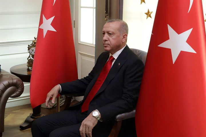 Эрдоган отказался ехать на антироссийский саммит