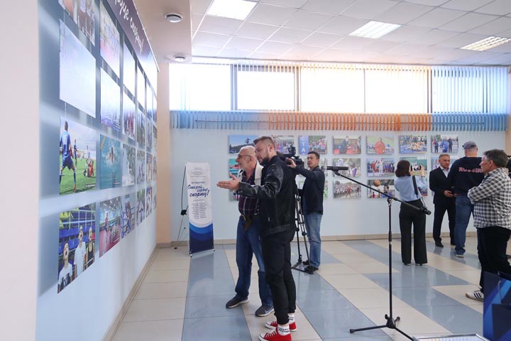 Жителей Хакасии пригласили на открытие спортивной фотовыставки