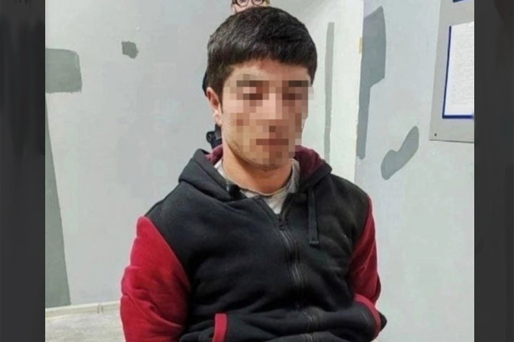 Полицейские Хакасии нашли мужчину, отправлявшего откровенные фото с детьми