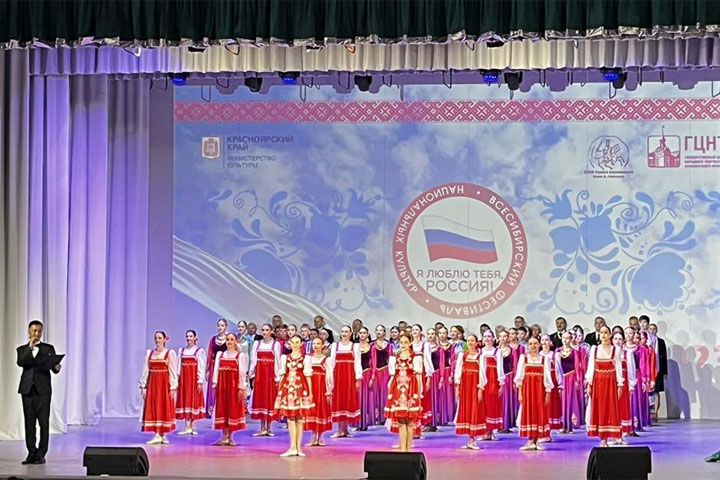 Всесибирский фестиваль покорился абаканским «Контрастам» 