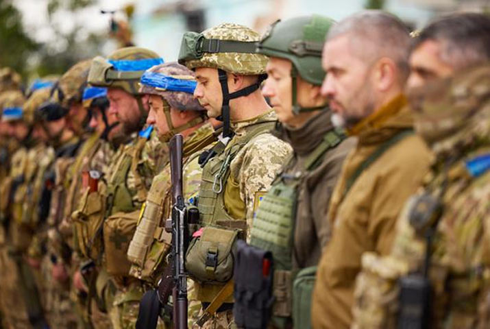 Почему тормозится украинский наступ: «Русские перебили командиров и снайперов ВСУ»