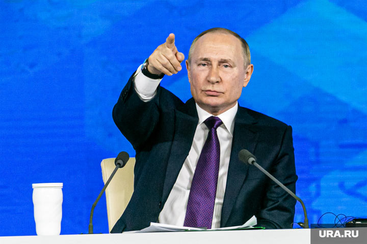 На Западе восхитились Путиным, отправившим военных в Казахстан