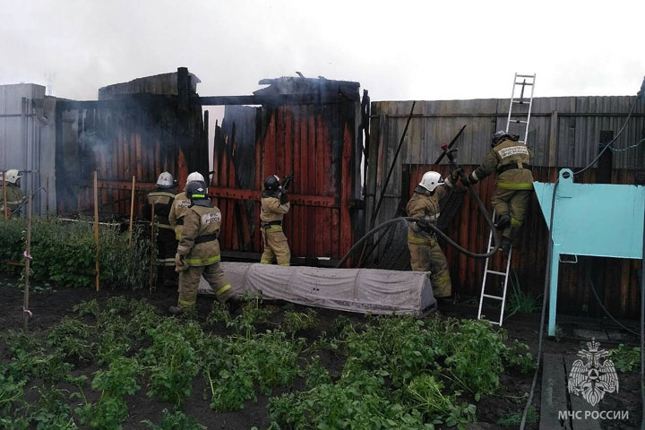 В Копьево веранда загорелась из-за газового баллона 