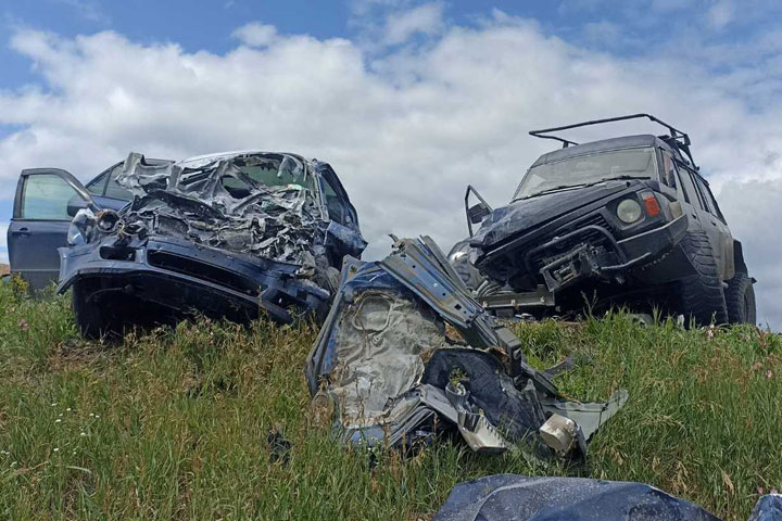 В страшной аварии на трассе «Енисей» уже 4 погибших - пассажирка скончалась в больнице