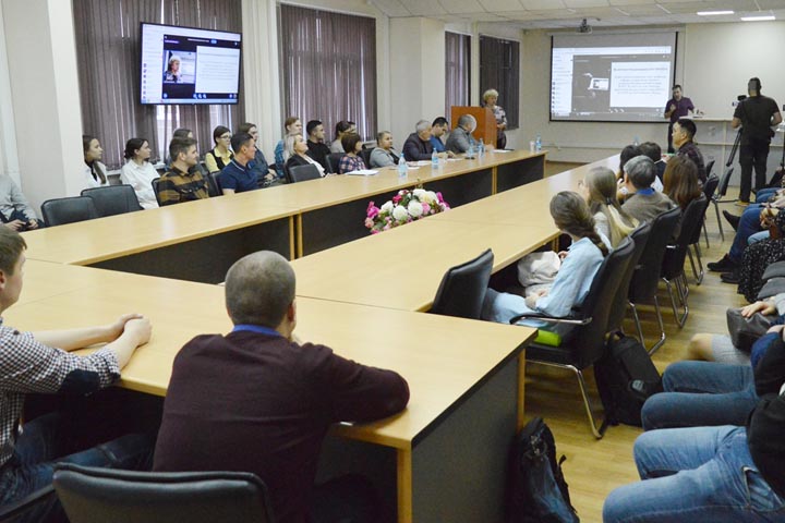 С фальсификацией истории в ХГУ борются профессионально 