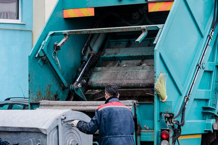 Данные о движении мусоровозов отражены в федеральной системе контроля