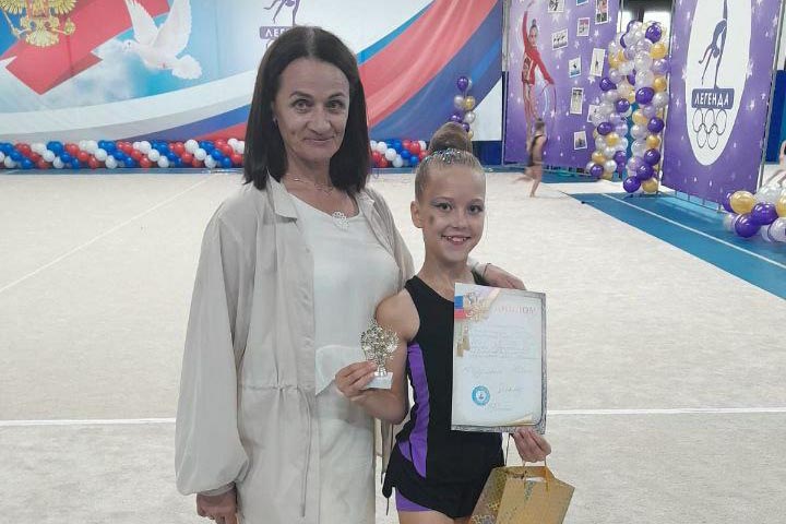 Гимнастка из Алтайского района получила второй взрослый спортивный разряд