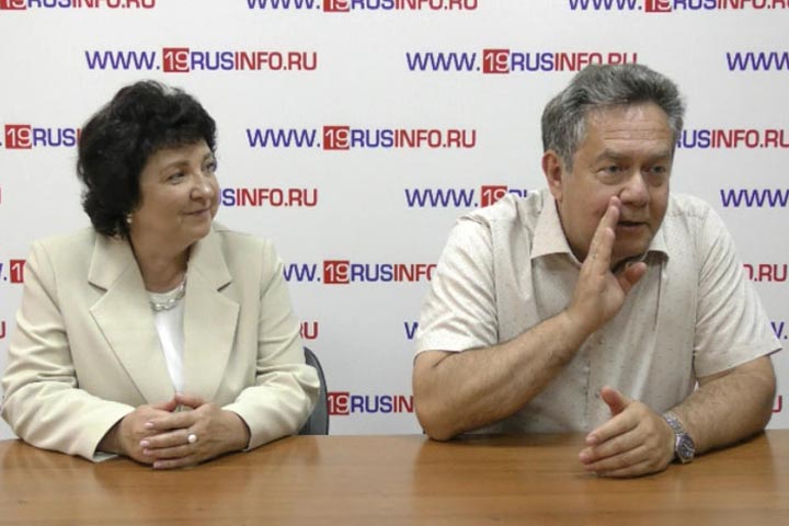 Депутат Госдумы и ее помощник - о главе Хакасии, выборном скандале и противниках 