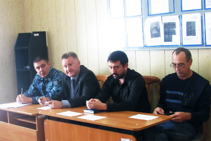 Общественники Хакасии посетили осужденных ИК–28