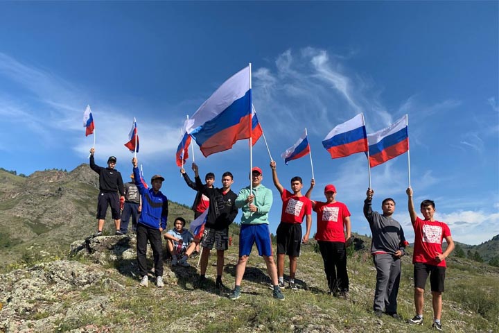 Активисты «Движения Первых» Алтайского района завершили экспедицию «Чоным чылтызы» 