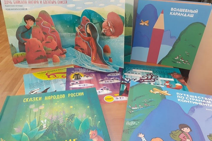 В Хакасии библиотека для слепых получила новые детские книги 