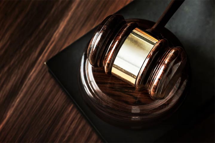 На экс-президента Адвокатской палаты Хакасии завели уголовное дело 