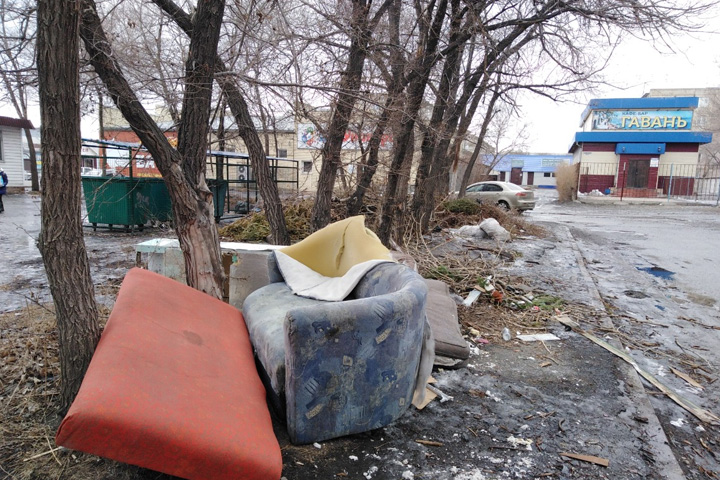 Мэрия Саяногорска дискредитирует мусорную реформу в Хакасии