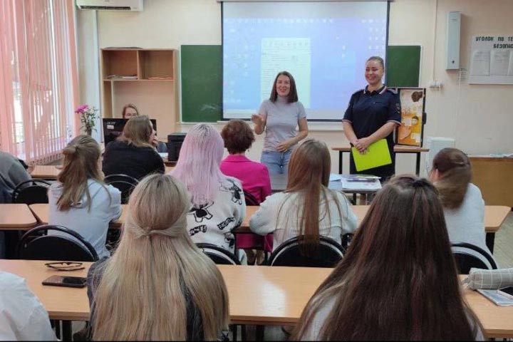 В Хакасии состоялся важный разговор со студентами о вредных привычках