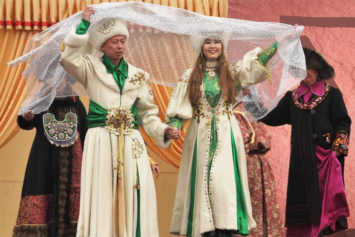 На празднике урожая «Ӱртӱн тойы» расскажут о свадебных традициях хакасского народа