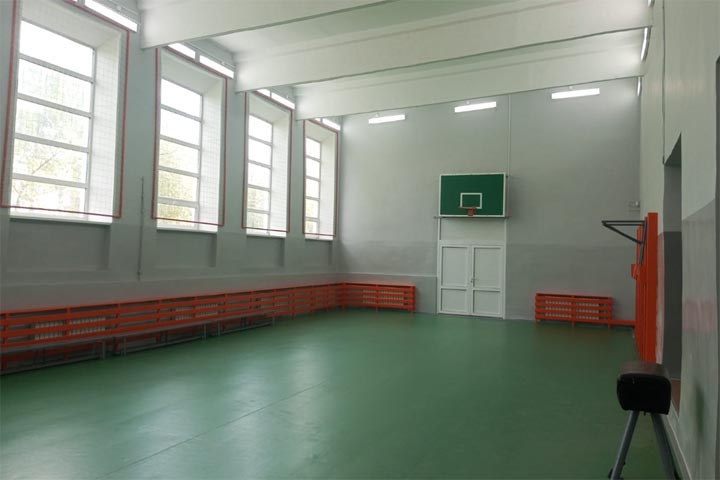 В Хакасии к новому учебному году отремонтированы школьные спортивные залы