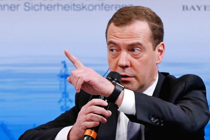 Медведев указал еще три «красные черты», которые переступил Запад