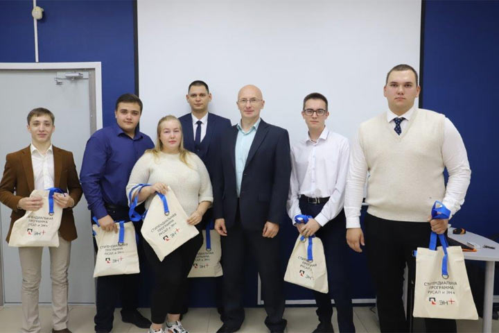 Саяногорские студенты получат прибавку к стипендии от РУСАЛа