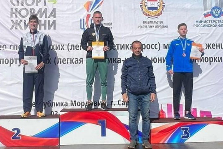 Спортсмен из Хакасии занял второе место на чемпионате России по легкоатлетическому кроссу