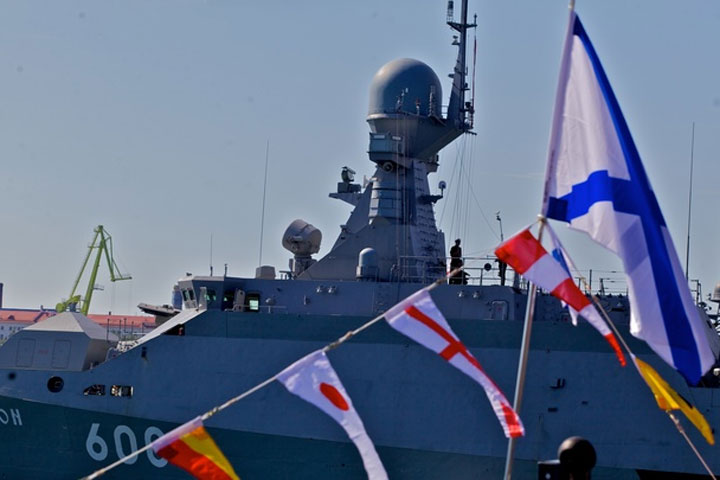 Черноморский флот уходит из Севастополя. Если так, то на кону  - Одесса и Николаев