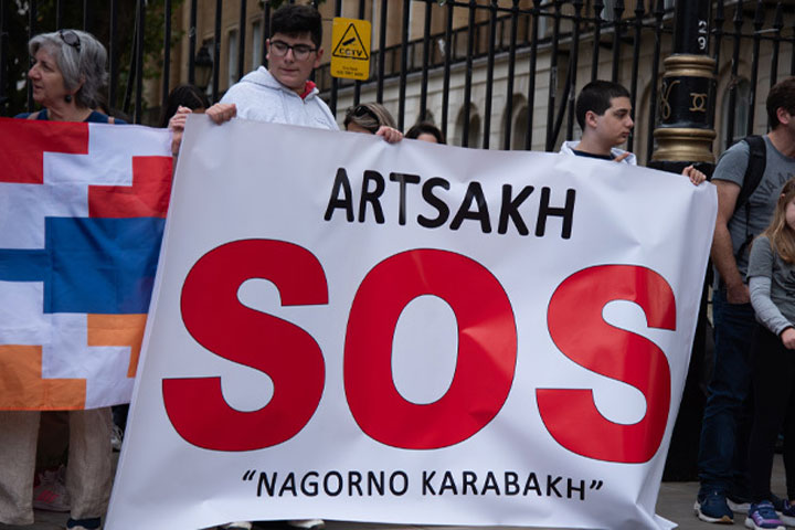 «Ничего секретного». Россия договорилась с США и ЕС о сдаче Карабаха?