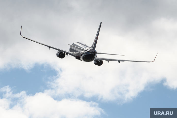 Российский самолет подал сигнал тревоги в небе над Казахстаном