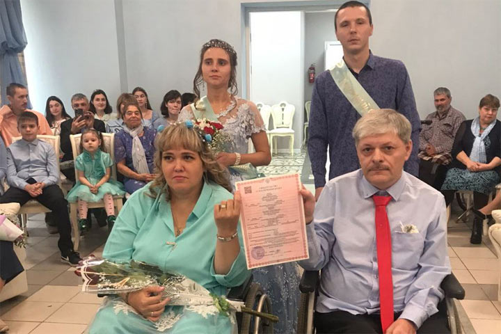  Богородица покровительствовала свадьбе в Хакасии