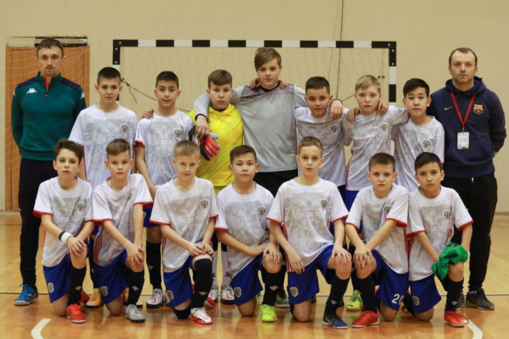 Футболисты из Хакасии пробились в финал первенства России