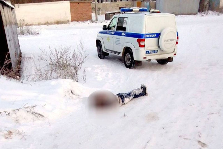 В Минусинске нашли труп неизвестного мужчины