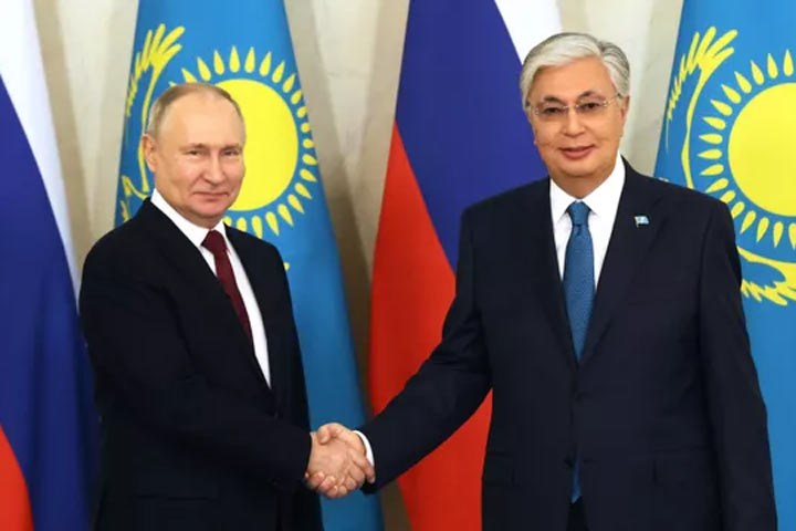 Путин и Токаев подписали план сотрудничества на три года