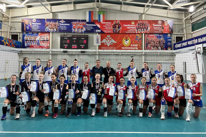 В Хакасии состоялось первенство республики по волейболу