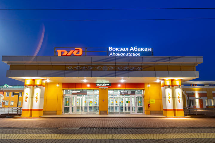 К Новому году назначен дополнительный поезд Красноярск - Абакан