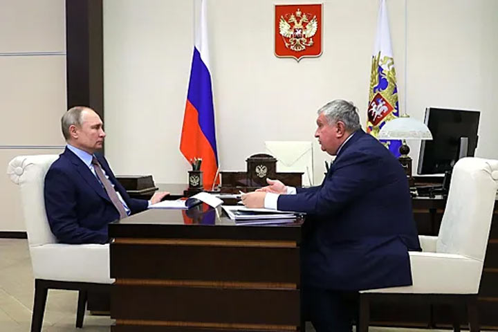 В Кремле рассказали о закрытой встрече Путина с главой «Роснефти» 
