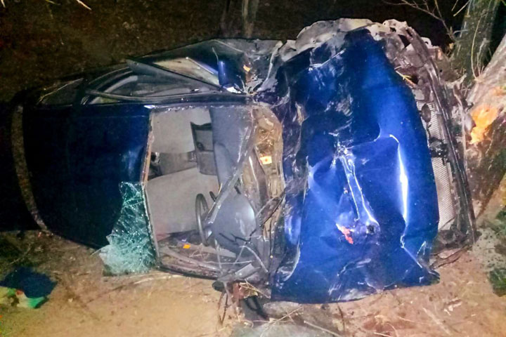 Еще одна авария на трассе Абакан – Ак-Довурак: пьяная автоледи не удержала  Toyota Corsa