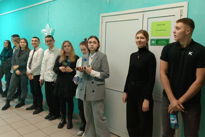 Выпускники Алтайского района Хакасии пишут итоговое сочинение